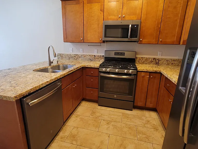 1109 Scenic Crest Dr — Photo 10
