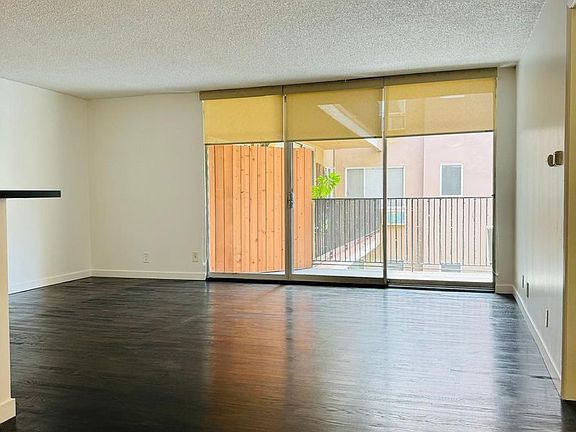 2nd image of 8440 Fountain Ave APT 308