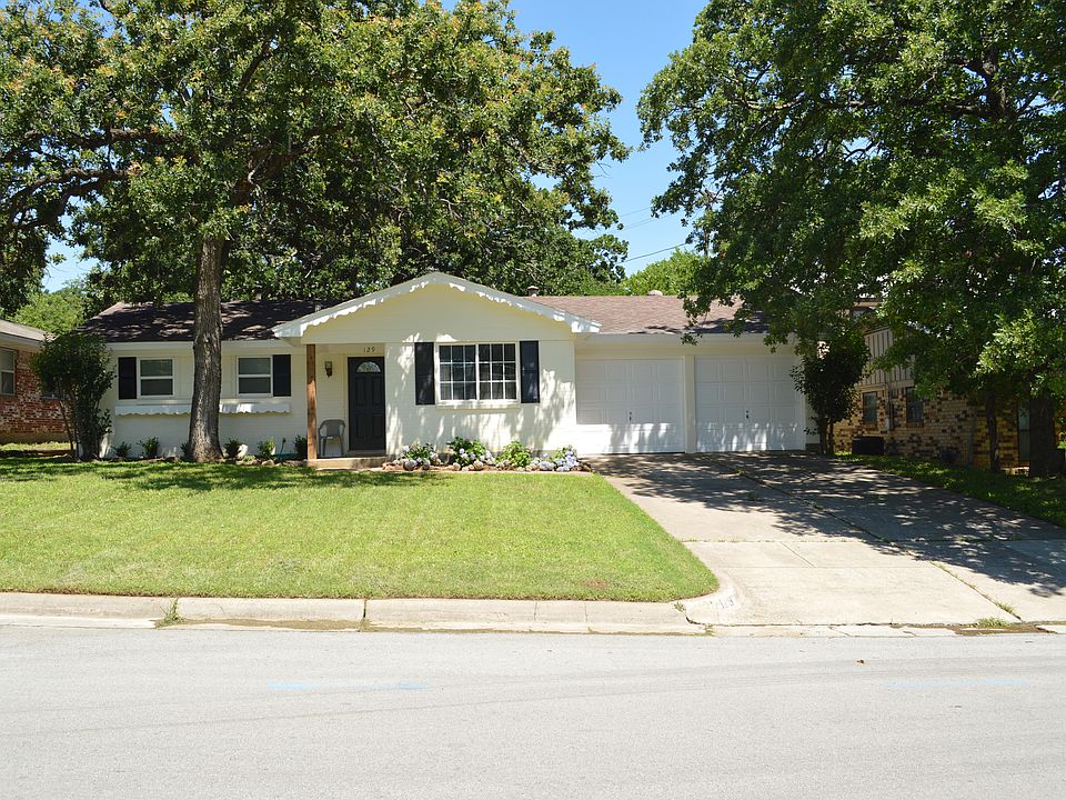 1st image of 325 NE Michael Dr