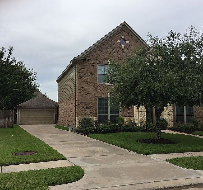 2nd image of 25510 Overbrook Terrace Ln