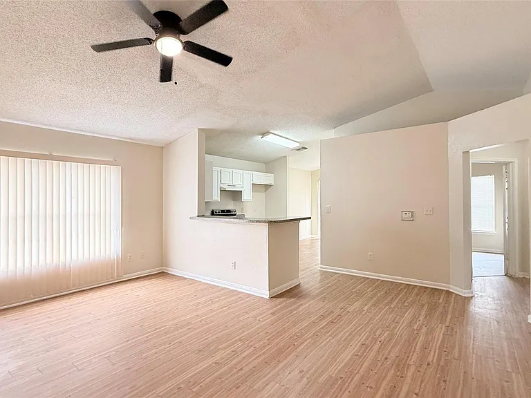 4626 Callery Creek Dr — Photo 3