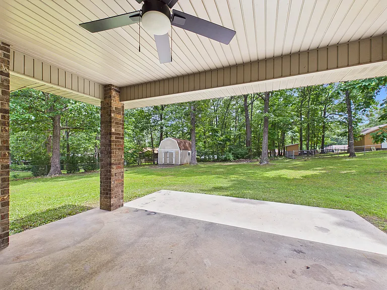 483 Baypoint Dr — Photo 28