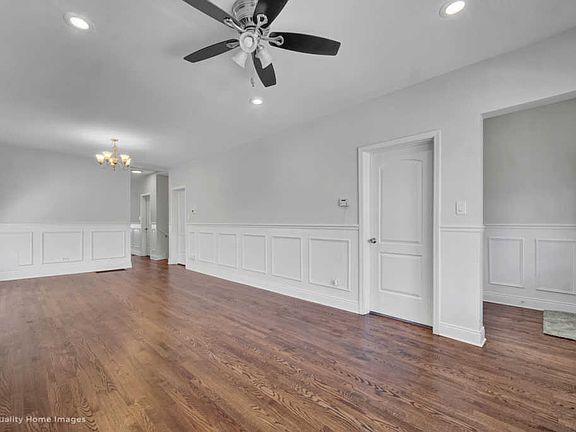 4th image of 10742 S Forest Ave