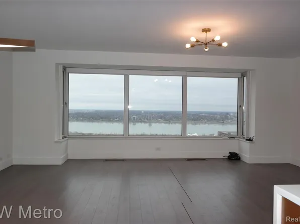 1300 E Lafayette St APT 2603, Detroit, MI 48207