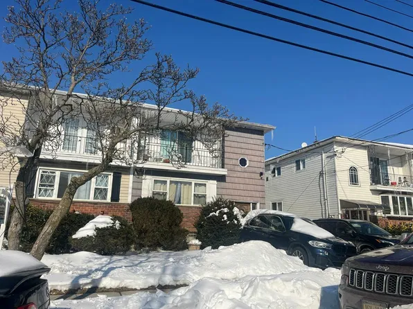 255-31 149th Rd, Rosedale, NY 11422