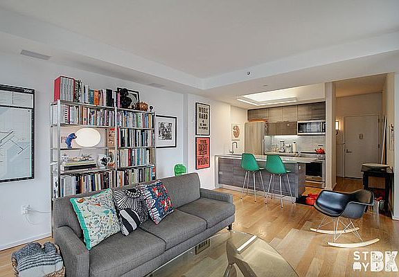 5th image of 172 Montague St APT 15C