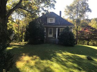 5296 Pitzer Rd, Hardy, VA 24101