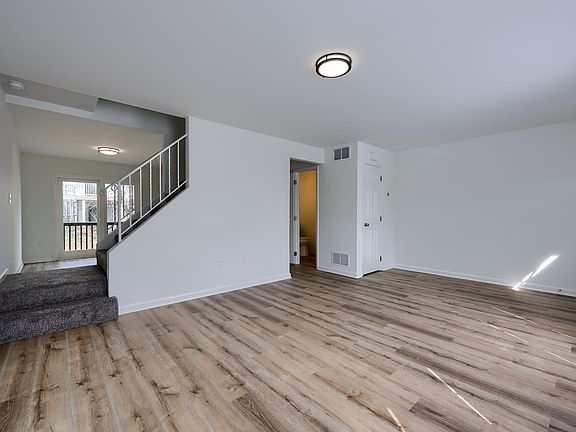2nd image of 46 Red Barberry Dr