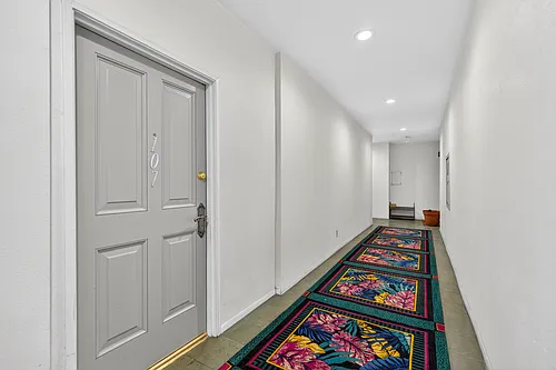Floor plan 107