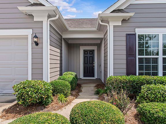 4th image of 1021 Branch Creek Way
