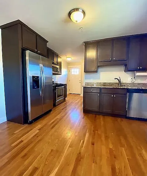 349 Somerville Ave #3