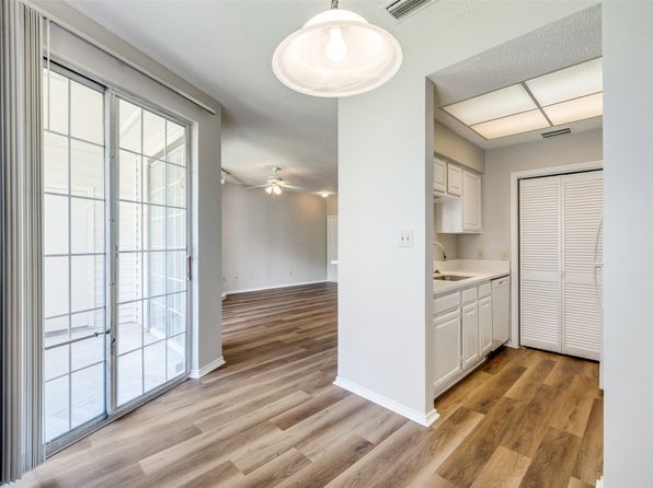 arlington-texas-29223494 picture