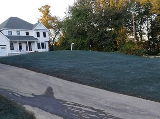 1 Marthas Way, Bedford, NH 03110