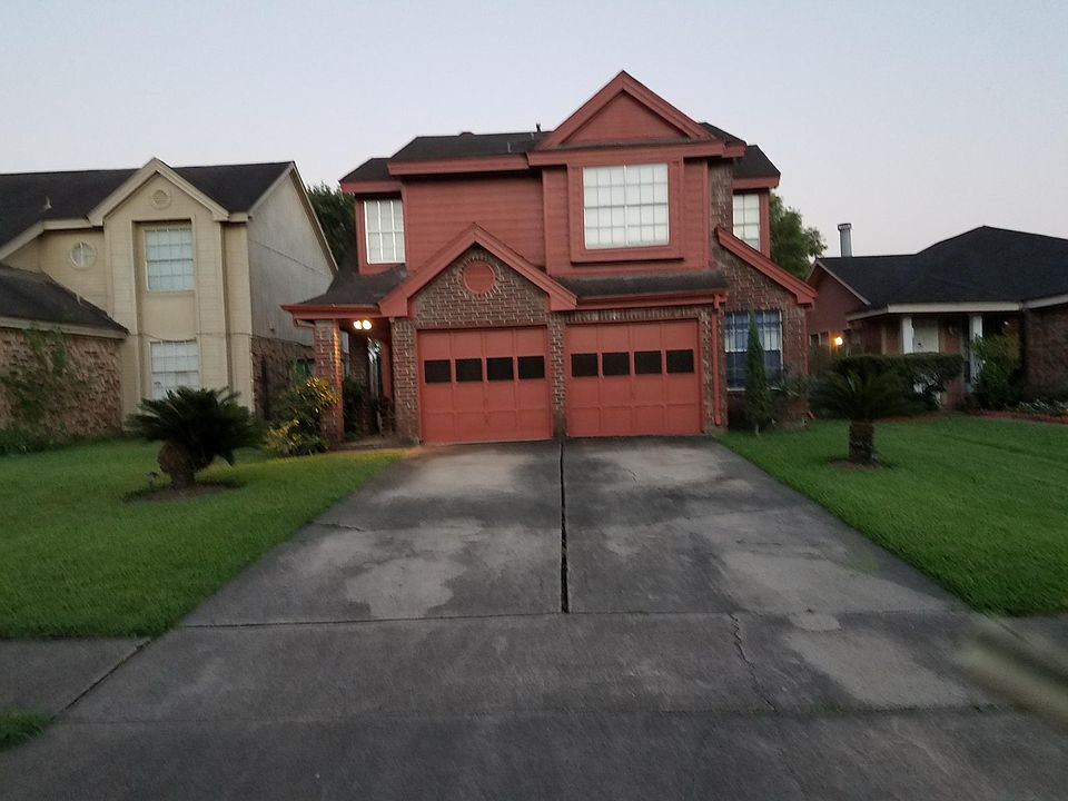 2nd image of 2027 Greenwest Dr