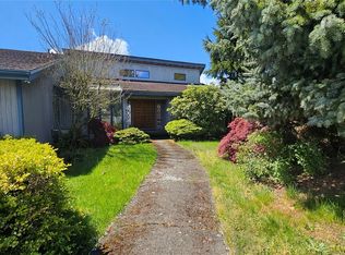 5618 Green Hills Ave NE, Tacoma, WA