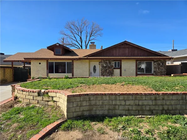 11067 Maureen Dr, Cherry Valley, CA 92223