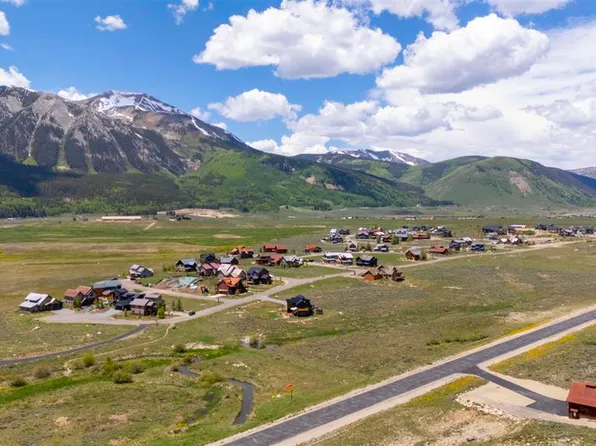 679 S Avion Drive, Crested Butte, CO 81224