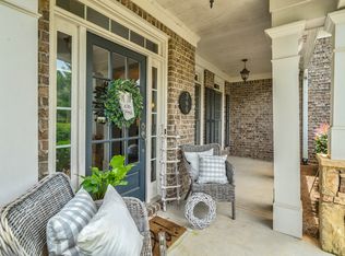 360 Battlefield Creek Dr, Marietta, GA