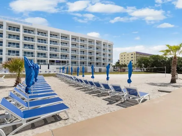 11500 Gulf Blvd #202, Treasure Island, FL 33706