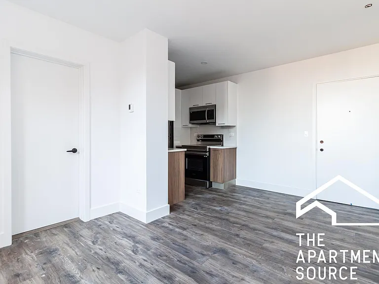 941 W Carmen Ave #106 — Photo 5