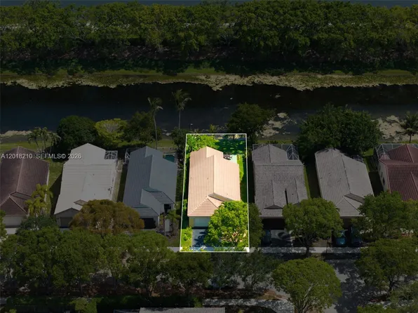 4334 Mahogany Ridge Dr, Weston, FL 33331