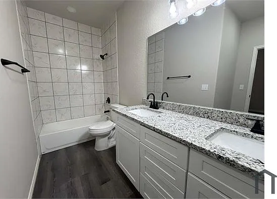 7610 Windsor Oaks — Photo 8