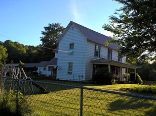 6089 Meadow Bridge Rd, Danese, WV 25831