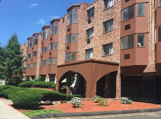 Carriage Place Apartments, Hartford, CT 06105