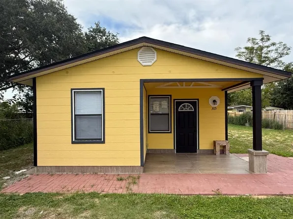 305 Armour Ave, Auburndale, FL 33823