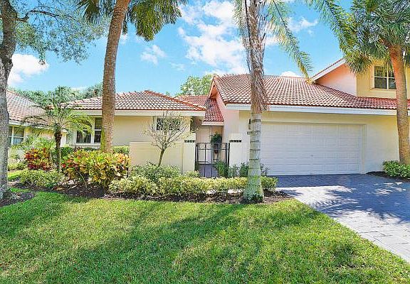 Home For Sale In Broken Sound Country Club