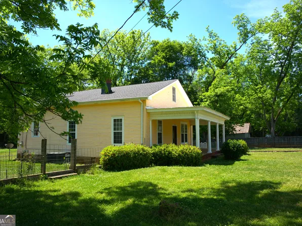 88 Old Macon Rd, Hillsboro, GA 31038