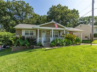 305 Amend Dr, Saint Louis, MO 63129