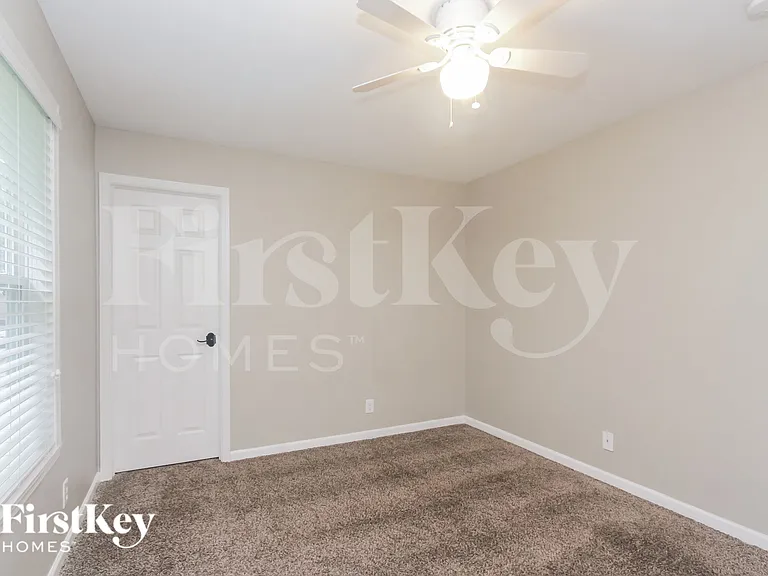 7203 Tresa Dr — Photo 14