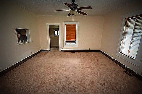 3rd image of 309 Cedar Ave