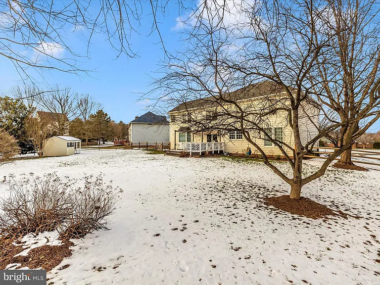 2422 Cobblestone Way — Photo 45