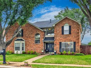 1309 Falcon Dr, Lewisville, TX 75077