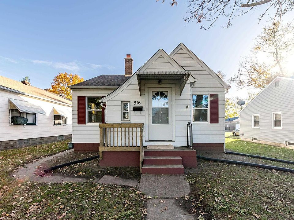 1st image of 516 18 1/2 Ave