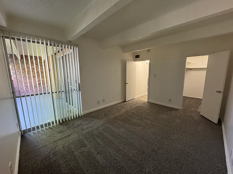 Villa Apartments — Photo 69