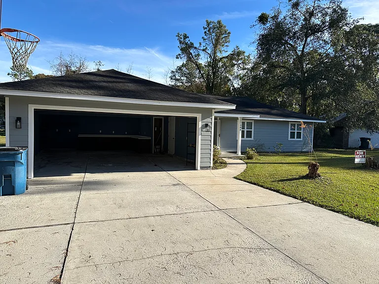 306 Fawn Cir — Photo 2