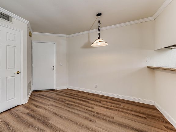 3rd image of 26701 Quail Crk APT 213