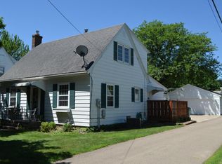 506 10th St SW, Austin, MN 55912