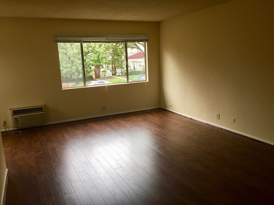 1st image of 1516 Rock Glen Ave APT 215