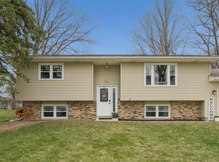 711 Washington St, Denver, IA 50622