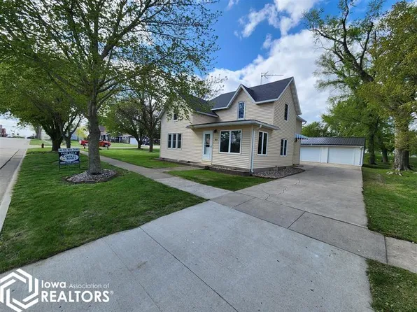 303 E Ramsey St, Bancroft, IA 50517