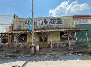 320 Main St, Mammoth Spring, AR 72554