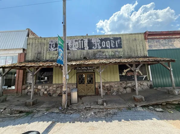 320 Main Street, Mammoth Spring, AR 72554