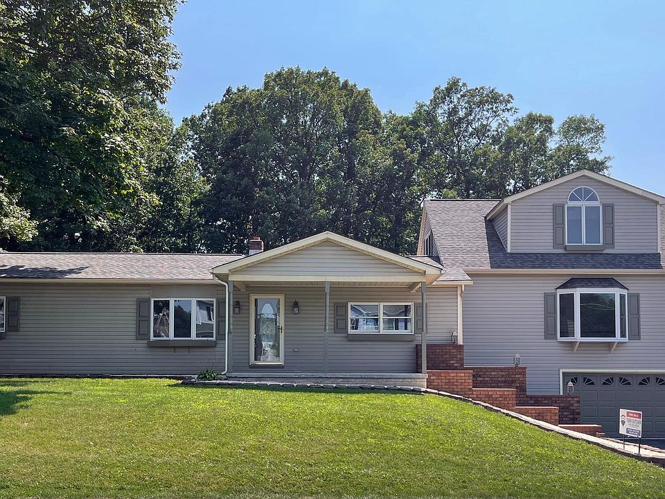 345 Pine Grove Rd, Hanover, PA 17331 Zillow
