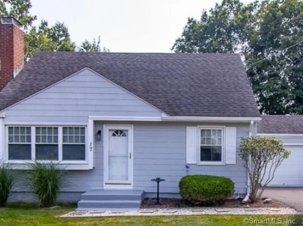 17 Chamberlin Drive, West Hartford, CT 06107