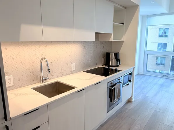 82 Dalhousie St, Toronto, ON
