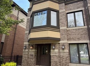 110 N Myrtle Ave, Elmhurst, IL 60126